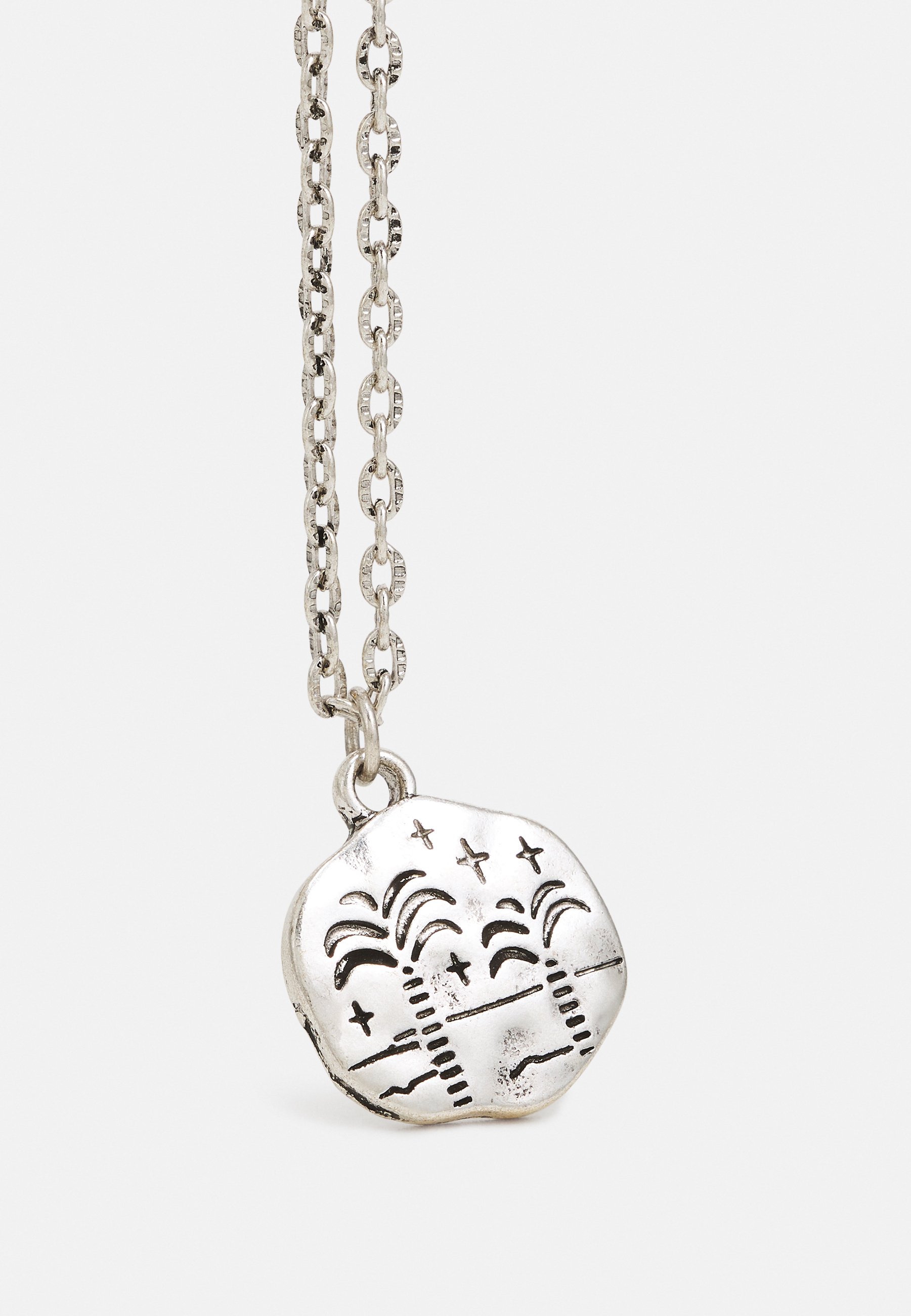 Classics77 PALM COIN PENDANT NECKLACE 
