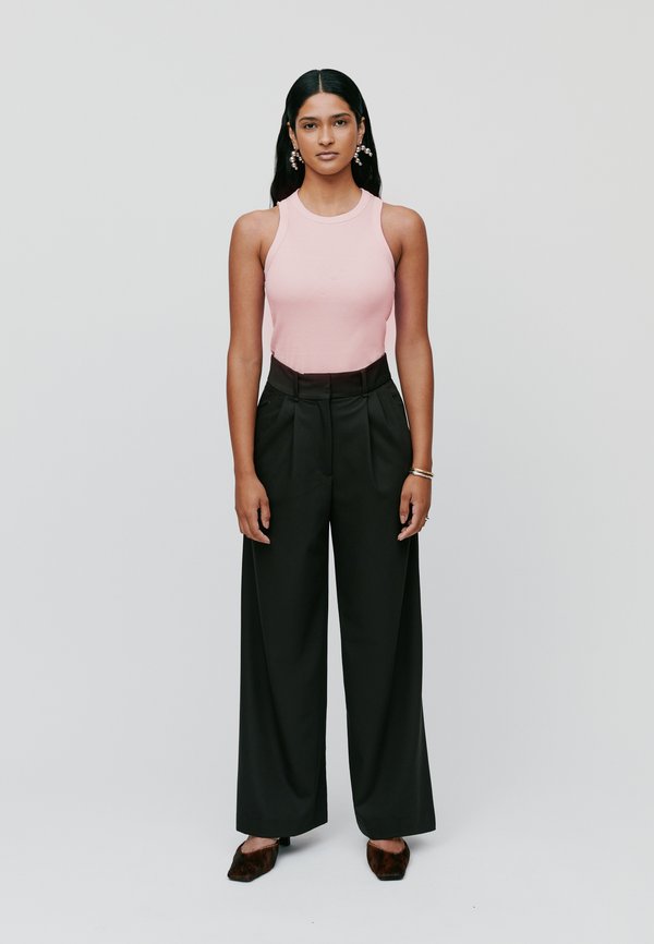 KLARA - Top - erdbeer creme