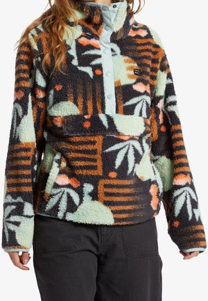 Maglione in pile a maniche lunghe con motivo astratto multicolore arancione, nero, azzurro chiaro e rosa, patta con bottoni automatici e tasca frontale a marsupio.