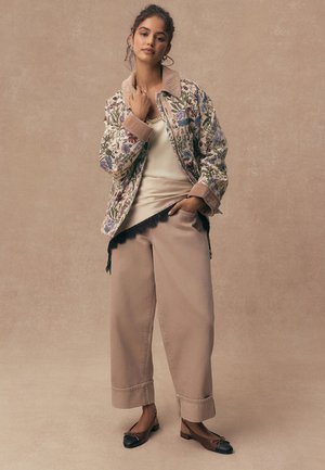 Next, REGULAR FIT - CHORE  - Leichte Jacke - floral tapestry