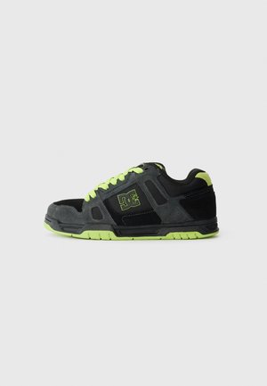 DC Shoes STAG - Chaussures de skate - black/lime