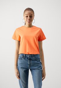 Pieces PCRIA SOLID TEE - T-shirts - nasturtium