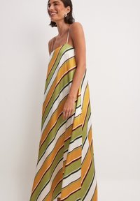 NA-KD Maxiklänning - stripe print