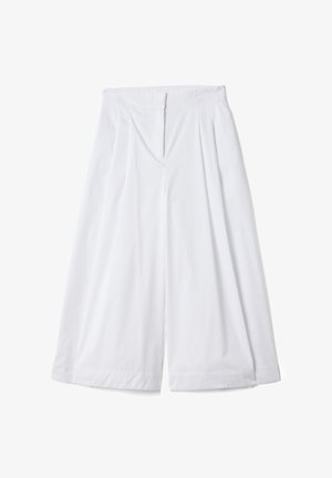 Weit geschnittene weiße Hose mit hoher Taille und vorderen Falten, mit verdecktem Frontverschluss.