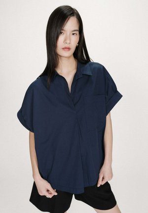 LARGE EN VERSIGNY - Tunique - marine