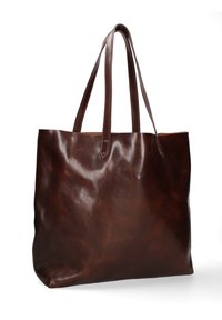 Borsa tote in pelle marrone con due manici, caratterizzata da una texture liscia e lucida e un design semplice e senza fronzoli. Leggera e spaziosa.