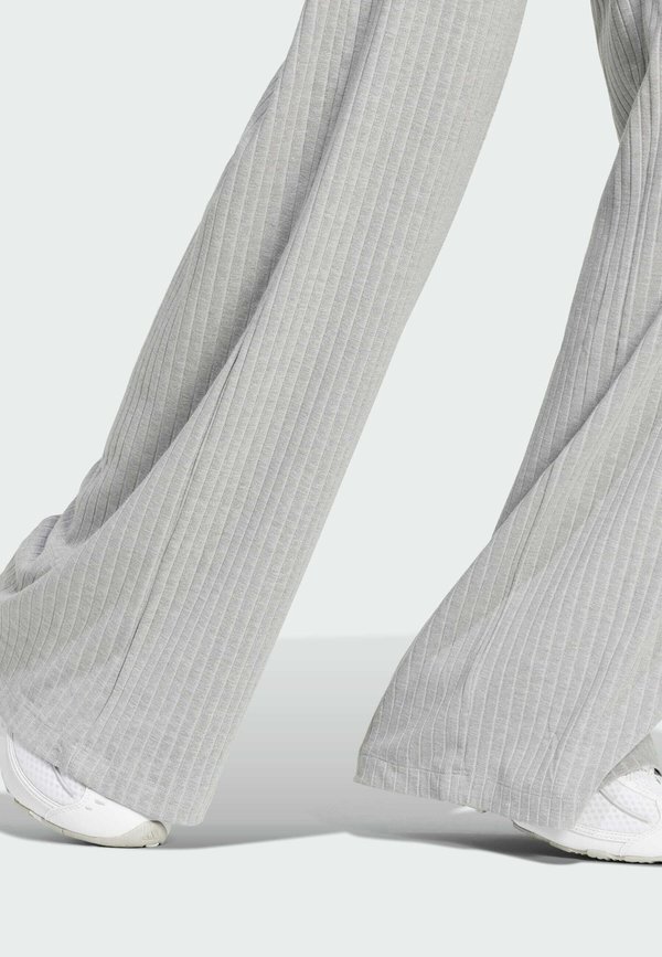ESSENTIALS WIDE RIBBED PANTS - Trousers2
