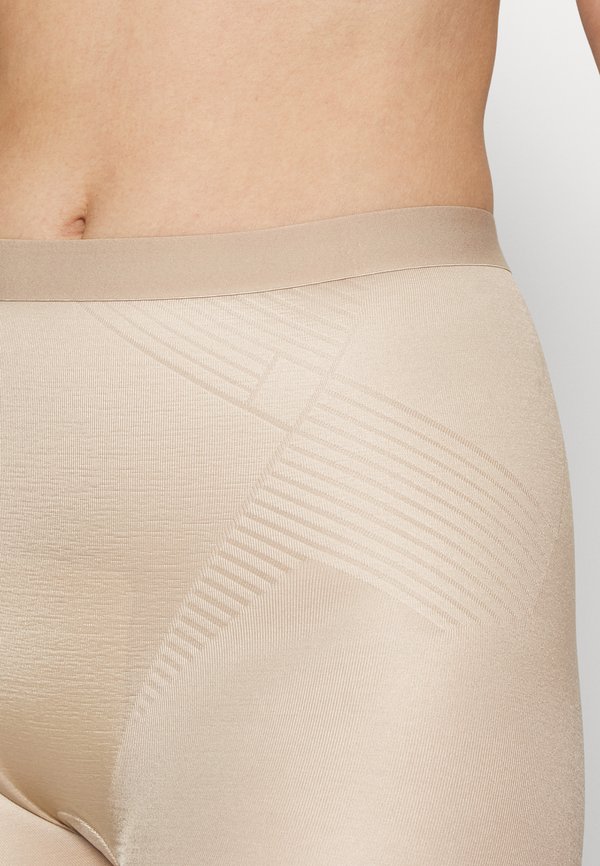THINSTINCTS 2.0 GIRLSHORT - Shapewear - champagne beige2