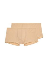 Pantaloni intimi beige in un tessuto morbido e liscio; presentano una cucitura orizzontale nella parte anteriore e una cintura confortevole. Mostrato un pacco da due.