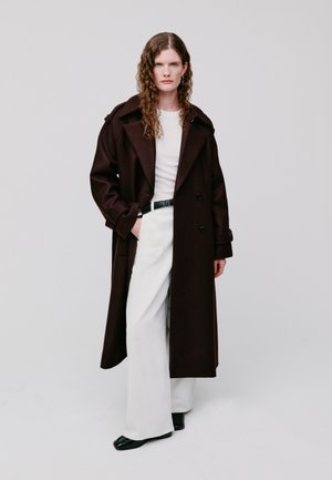 CAROLINE ANN - Trench - syrah