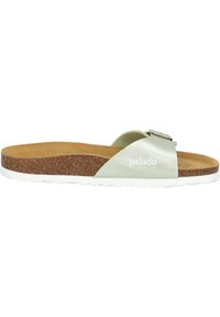 Slip-on sandal med ett ljusgrönt läderrem, korkfotbädd och en strukturerad vit gummisula. Har en silverfärgad spänningsdetalj.