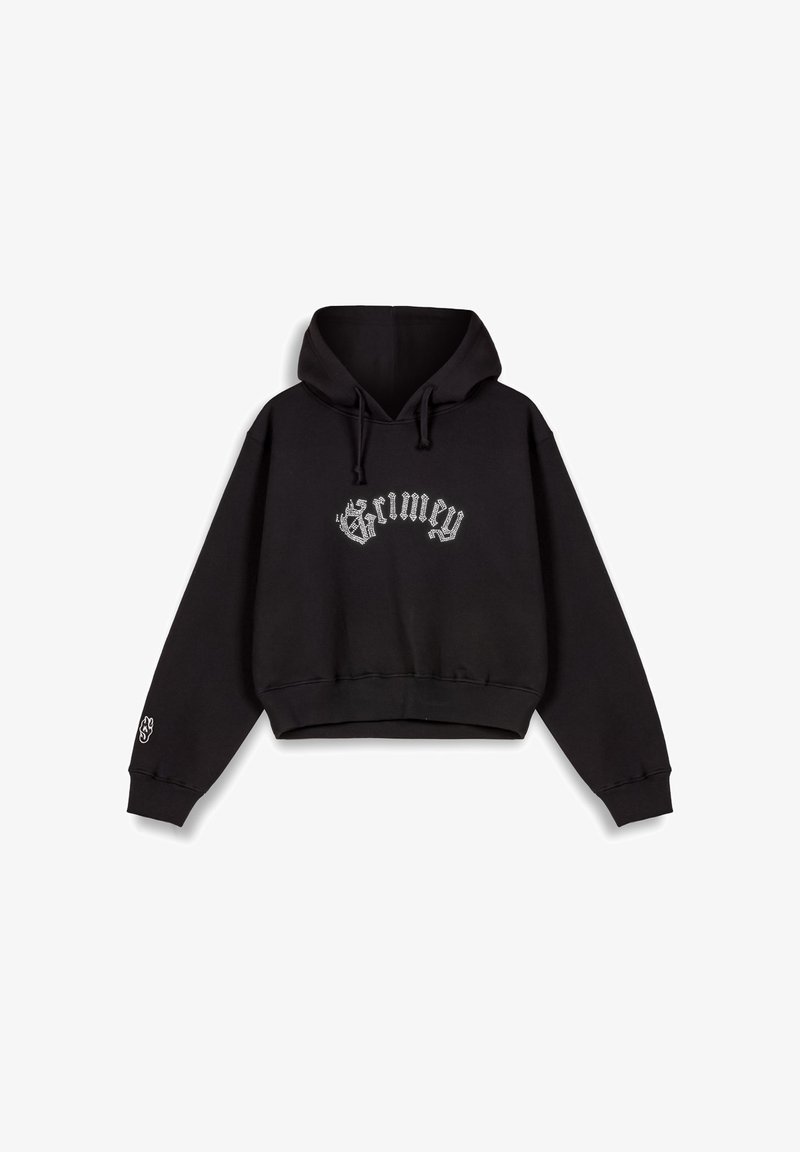 Sudadera corta negra de tejido suave con capucha, cordones y la palabra "Grimey" impresa en strass blancos en la parte delantera.