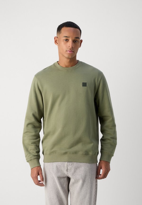 ESSENTIAL BADGE CREW - Sweatshirt4