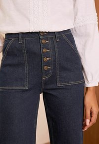 Love & Roses Flared jeans - dark indigo blue