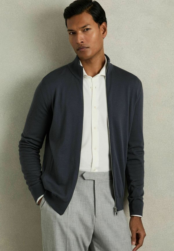 REGULAR FIT - HAMPSHIRE - Strickjacke