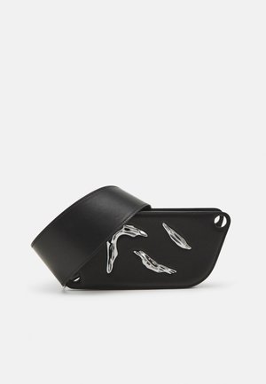 Published By CROSS BODY - Bandolera - black and chrome
