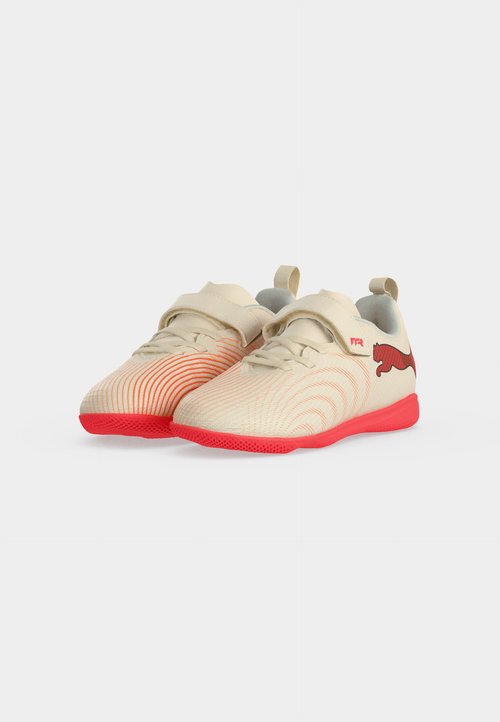 PUMA FUTURE 9 PLAY IT JR UNISEX - Indoor football boots - sugared almond/white/ultra red/black — photo 3