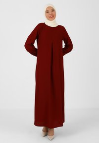 Modanisa ALMON-CREW NECK-TAVIN - Maxi šaty - bordeaux