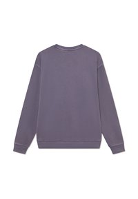 Felpa viola con collo a giro, maniche lunghe e polsini a costine. Tessuto morbido e vestibilità comoda senza elementi di design prominenti.
