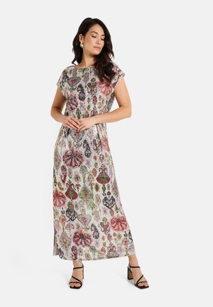Vestido maxi con una textura brillante de lentejuelas, que presenta coloridos patrones florales en rosa, verde y negro. Manga corta y corte relajado.