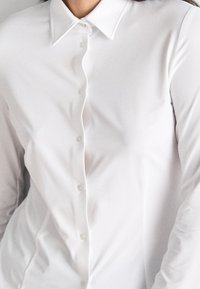 BOSS Hemdbluse - white