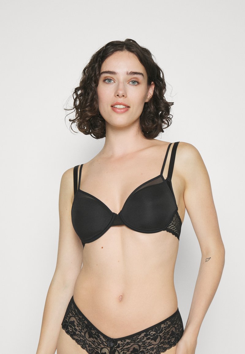 Passionata PILA COVERING SPACER BRA - Podprsenka s kosticemi - black