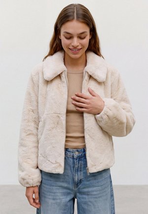Vero Moda, VMSOLAIMA SHORT JACKET - Леко яке - oatmeal