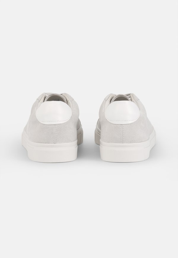 CODY - Trainers - salt3