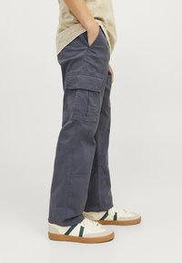 Jack & Jones Junior JPSTKANE HARLOW NOOS  - Pantalon cargo - india ink