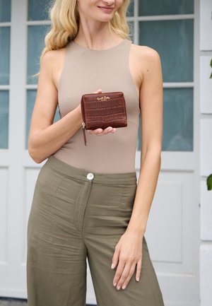 Gusti Leder MONIKA - Geldbörse - dunkelbraun