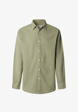 Heledat oliivroheline heledatest varrastest nuppudega pikkade varrukatega särk, millel on terav krae ja valged nupud ees, kujutatud tavalise valge tausta peal.