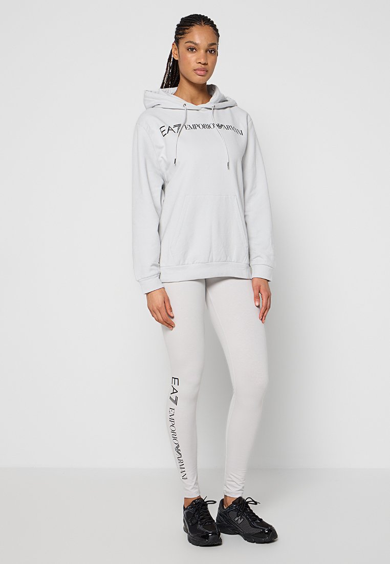 Kapuzenpullover