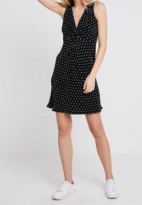 Guess Freizeitkleid - black