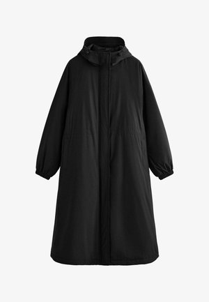 Manteau noir long avec capuche, doté d'une fermeture éclair à l'avant, de poignets élastiques et de poches latérales. Fabriqué en tissu lisse et léger.
