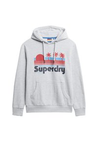 Szara bluza z kapturem z kieszenią kangurzą, z grafikom przedstawiającym czerwone słońce i palmy w niebieskie paski. Tekst "Superdry" w pogrubionej czerni.