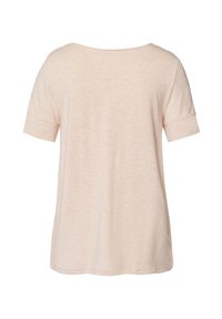 Licht beige T-shirt met korte mouwen, ontspannen pasvorm, ronde hals en een zachte, textuurstof. Eenvoudig, strak ontwerp zonder zichtbare patronen.