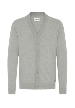 Sivi kardigan z V-izrezom, sprednjim gumbom in rebrastimi manšetami. Nežna tekstura in preprost dizajn, primeren za plastenje.