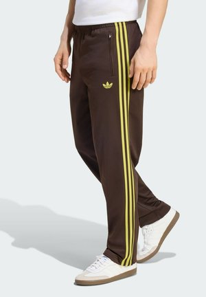 adidas Originals, FIREBIRD TP - Pantaloni sportivi - aurora coffee/preloved lime