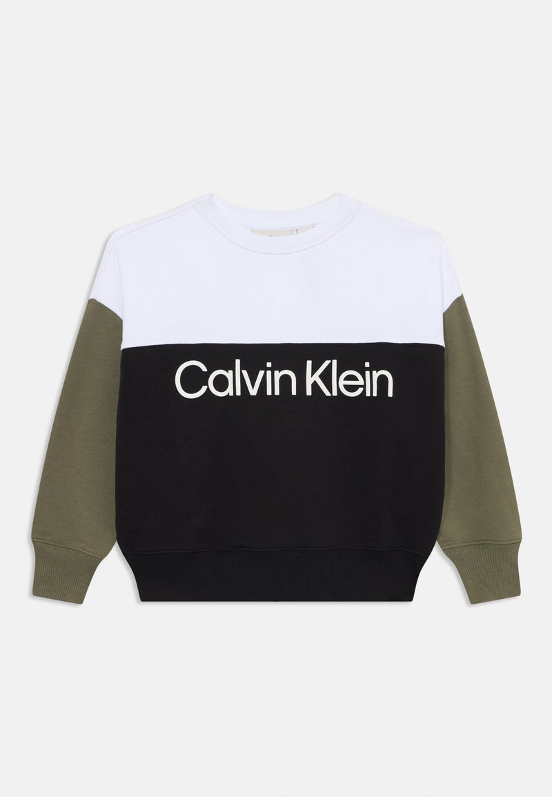Sweatshirt à blocs de couleur avec des panneaux blancs, noirs et verts olive. Logo "Calvin Klein" en bold blanc sur le devant. Matériau en mélange de coton.