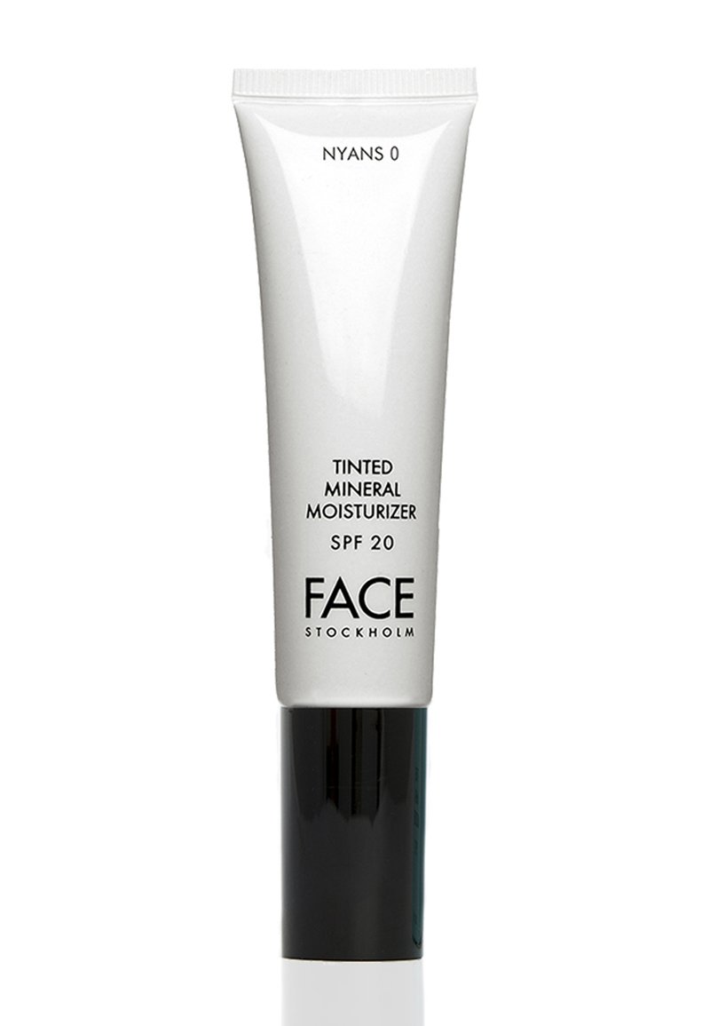 FACE STOCKHOLM TINTED MINERAL MOISTURIZER Färgad dagkräm nyans 0