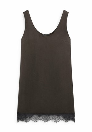 Tmavě hnědé šaty na ramínka s výstřihem do V a černou krajkou na lemu.