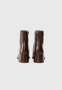 Chie Mihara BRISKA - Boots à talons - brown