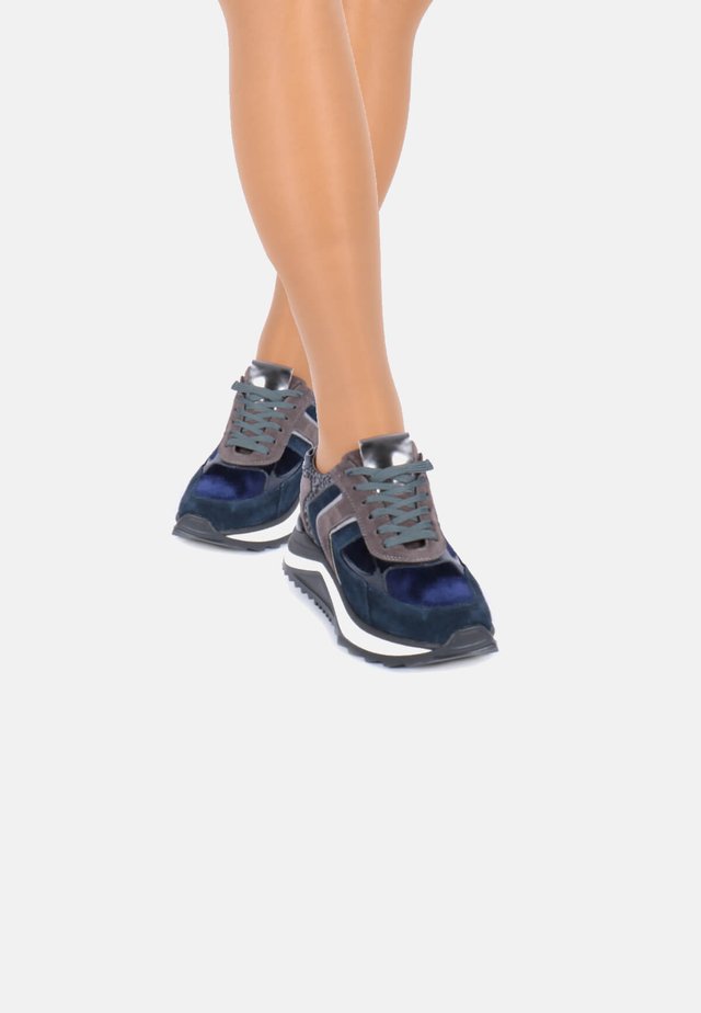 Sneakers laag - blau