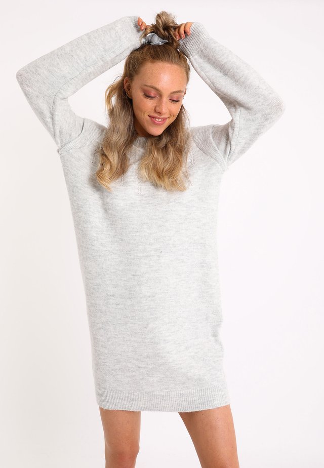 Robe pull - altweiß