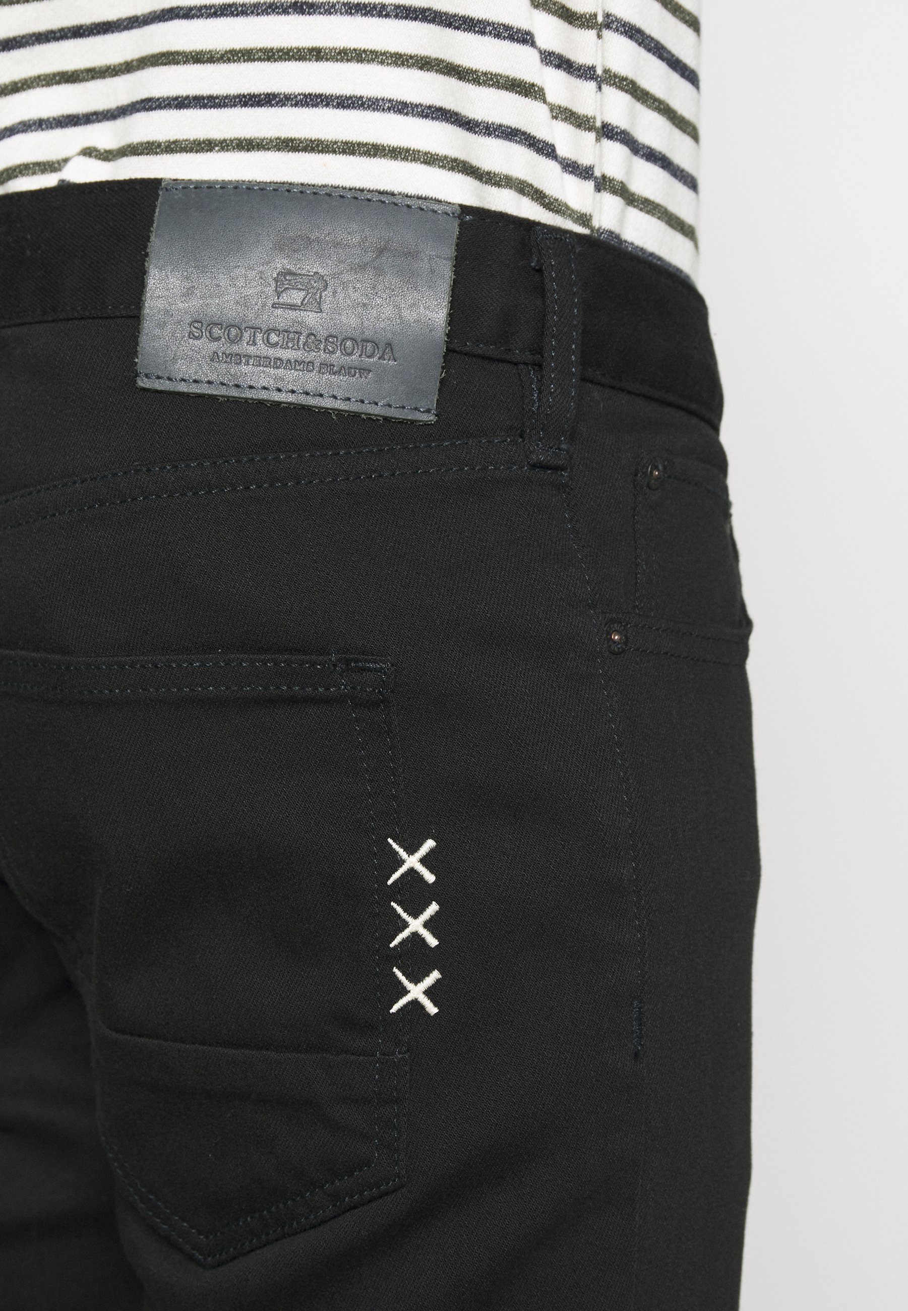 scotch and soda stay black