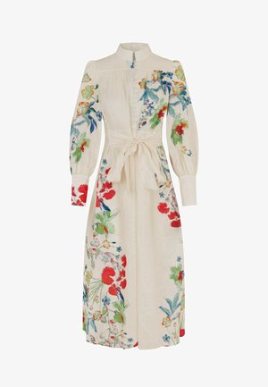 Blomstret kjole i let stof med flerfarvede blomsterprint, høj krave, knaplukning foran og bundet bælte i taljen. Lange ærmer.