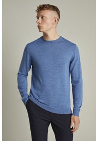 Matinique MARGRATE - Džemperis - dust blue melange