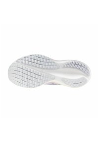 Suela de zapatilla de correr con una superficie de goma blanca texturizada, que presenta un patrón de cuadrícula para tracción y durabilidad. Acentos sutiles en rosa.