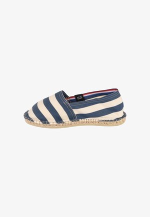 Espadrille décontractée à enfiler avec des rayures horizontales bleues et blanches, une semelle en tissu tressé, et une petite étiquette noire "Art of Soule".