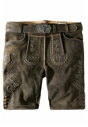 Pantaloni corti in pelle marrone con ricami intricati, dotati di una vita ampia, bottoni decorativi e tasche laterali. Finitura liscia e testurizzata.